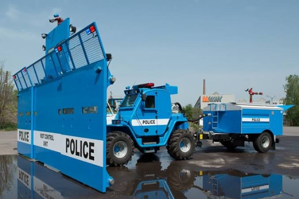 Bozene Riot Vehicle - autojosh