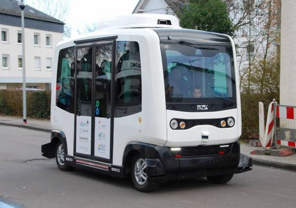 EasyMile : First Driverless Vehicles Approved To Operate On Public Roads In France - autojosh 