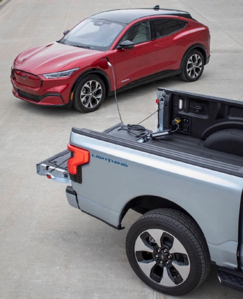 Ford F-150 Lightning And F-150 PowerBoost Hybrid Can Charge Other Electric Vehicles - autojosh 