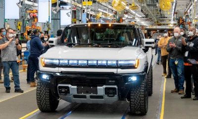 Check Out 7 Coolest Features Of The 2022 Electric GMC Hummer Supertruck - autojosh