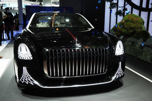 Photos Of The Day : Hongqi L-Concept Has Rear Suicide Doors And No Steering Wheel - autojosh 