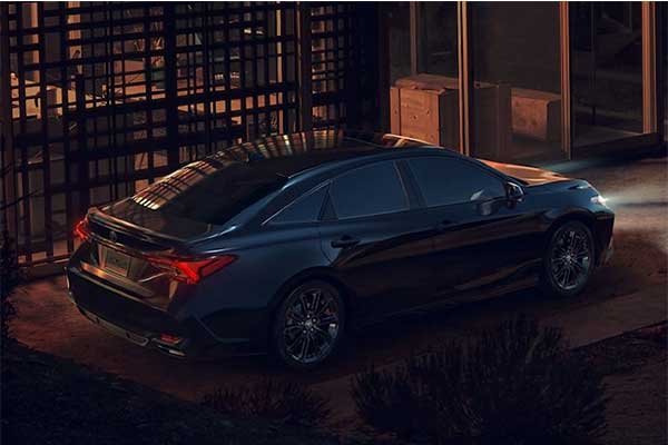 Toyota Launches Avalon Nightshade Edition As Model Gets Discontinued From 2022