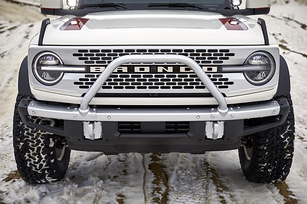 One-off '2021 Ford Bronco Pope Francis Center First Edition' Set To Be Auctioned For Charity - autojosh