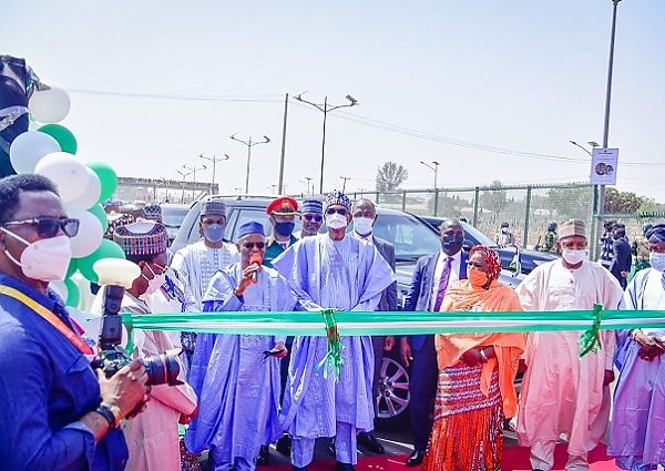 Pres. Buhari Inaugurates New Kawo Bridge, Recalls How He Was Almost Bombed Near It In 2014 - autojosh 