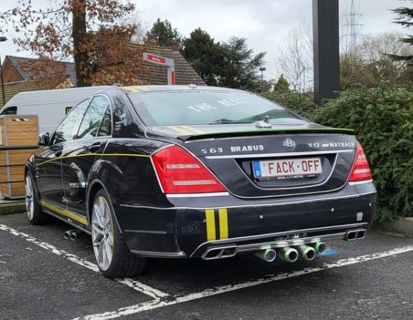 Photos Of The Day : Mercedes Spotted With S 63, Brabus, Maybach And AMG Badges, 10 Exhaust Pipes - autojosh 