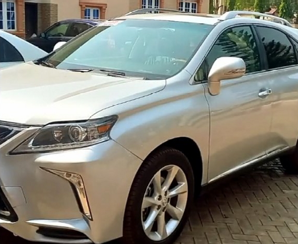 Rev Father Mbaka Gift Gospel Singer Gozie Okeke A Lexus RX As New Year’s Gift - autojosh 