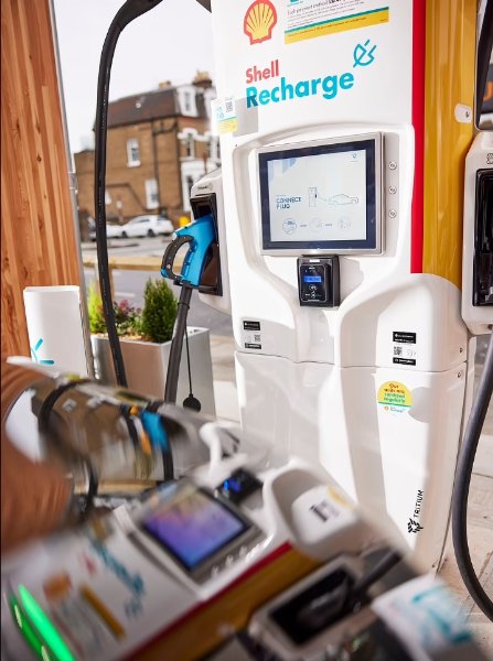 Shell Converts Its Petrol Station In London Into Electric Car Charging Hub, See Before And After Photos - autojosh 