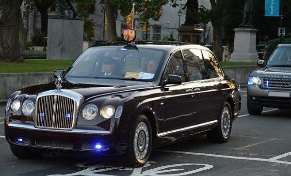 Queen Elizabeth Marks 70 Years On The Throne, Here Are 9 Things You Didn’t Know About Her ₦4.4b Bentley Limos - autojosh
