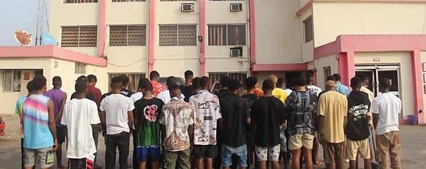EFCC Arrests 31 Yahoo Boys In Benin, Recovers Four Lexus, Five Mercedes - autojosh 