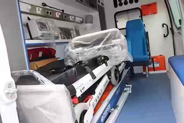 Lagos Gets 8 New Customised Ambulances, One Mobile Clinic Truck From MTN And Global Fund - autojosh 