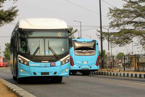 Safety Tips : 10 Things To Do To Be Safe On BRT Buses - autojosh 