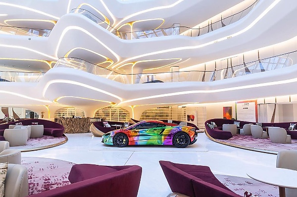 Artistic McLaren Artura By Nat Bowen On Display In Dubai - autojosh 