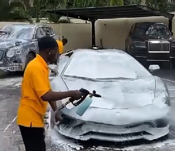 Today's Photos : Car Detailing : See How Davido's Trio Of Supercars Worth ₦1 Billion Get Cleaned - autojosh 