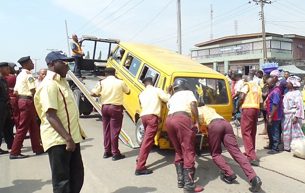 LASTMA : Motorists To Pay Obstruction Fine And Towing Fee For Broken Down Vehicles - autojosh