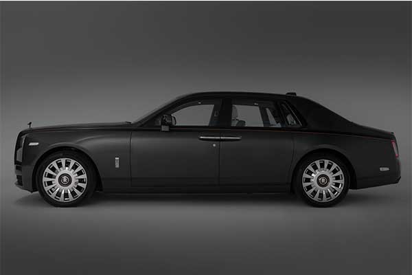 Rolls-Royce Showcases Innovative Artwork With The Carbon Veil Gallery