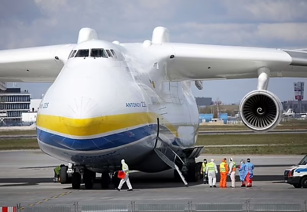 Ukraine President Wants $800M To Build A New An-225 To Replace The One Destroyed By Russia - autojosh 