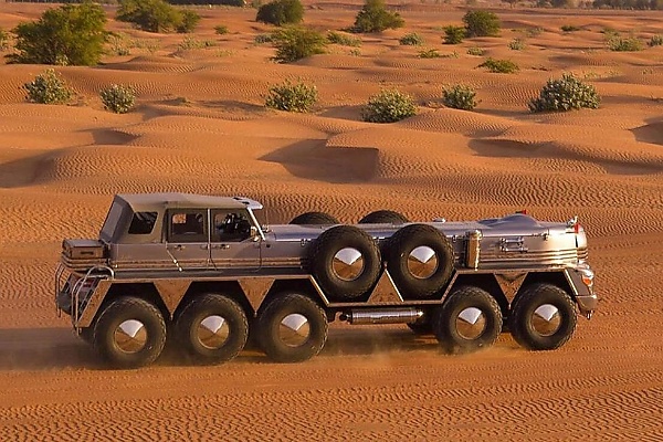 Today's Photos : Dhabiyan, The World’s Largest SUV, Is 10 Metres Long, Has 10 Wheels - autojosh