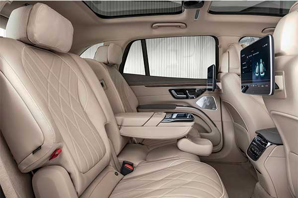 Mercedes Benz Unveils Its Full-Size 7-Seater EQS SUV With All The Luxury Features