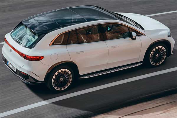 Mercedes Benz Unveils Its Full-Size 7-Seater EQS SUV With All The Luxury Features