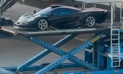 McLaren F1 GT, One Of Sultan Of Brunei’s 8000+ Cars, Flown To UK For Restoration - autojosh