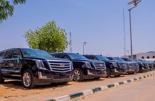 Photo News : Zamfara Governor Gifts 17 Cadillacs To Emirs, 240 Other Cars To Monarchs - autojosh 