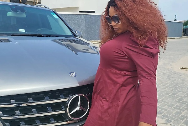 Actress Laide Bakare Acquires Mercedes SUV, Her Third Car In One Month - autojosh