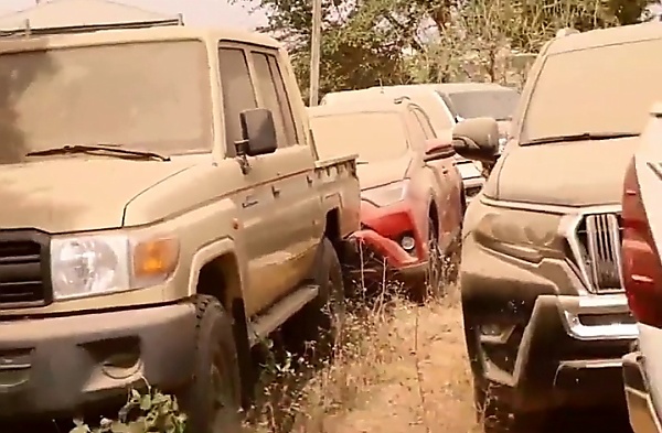 Anti-smuggling : Customs Seizes 23 Exotic Vehicles With DPV Value Of ₦813M, Including Armored Toyota Land Cruiser - autojosh 