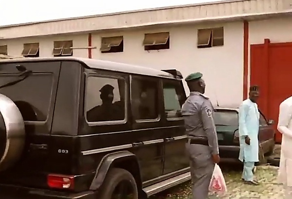 Anti-smuggling : Customs Seizes 23 Exotic Vehicles With DPV Value Of ₦813M, Including Armored Toyota Land Cruiser - autojosh 