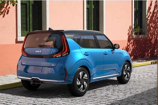 It is almost as if the Kia Soul isn't even in existence as the Korean manufacturer seems to be focusing on other vehicles in its ever-growing lineup. Now that has changed as the Soul has been revamped for the 2023 model year with the Turbo and X-Line trim dropped.