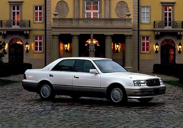 Toyota Crown Through The Years, From 1st To 15th Generation - autojosh 