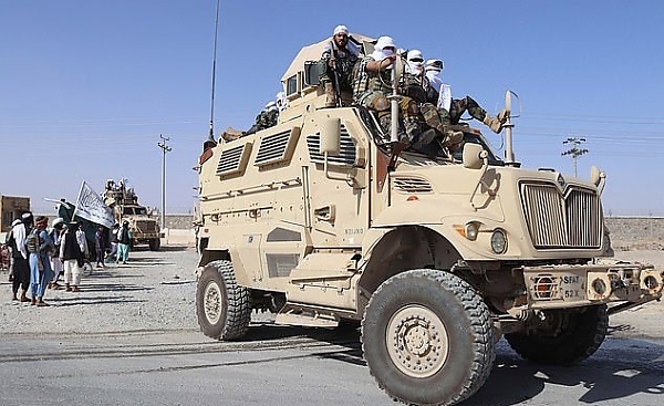 U.S Left $7B Military Equipments In Afghanistan, Including 22,000+ Humvees, 42,000 Pickups, 78 Aircrafts - autojosh 