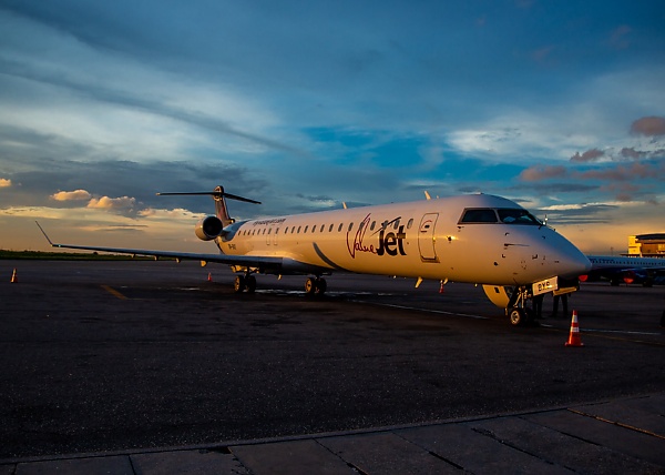 Lagos-based ValueJet Takes Delivery Of Two Bombardier CRJ900 Jets Ahead Of Launch - autojosh 