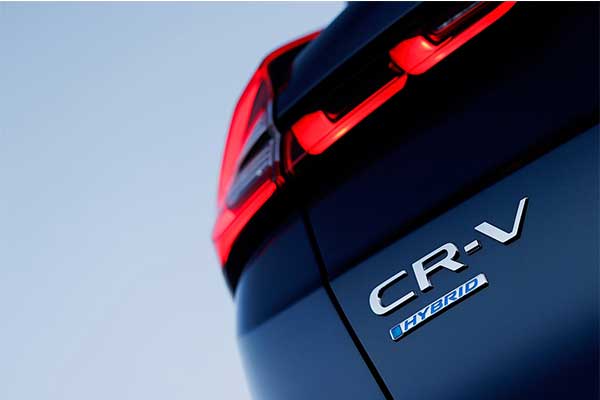 Honda Teases The 2023 CR-V's Interior, Gives Lots Of Civic Vibes