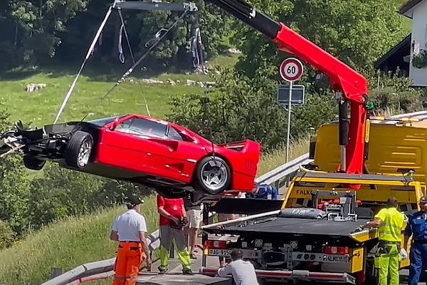 Ferrari F40 Worth $2.5M Crashes Into Barrier During Classic Car Event To Mark Brand's 75th Anniversary - autojosh 