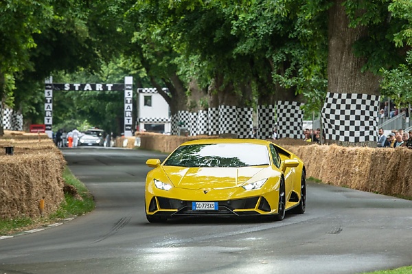 Supercars Taking On The Legendary "Hill Climb" At The Goodwood Festival Of Speed - autojosh