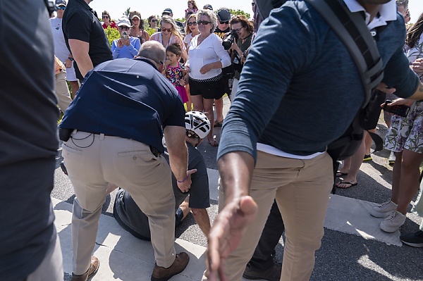 Today's Photos : Moment U.S President Biden Falls While Riding His Bike - autojosh 