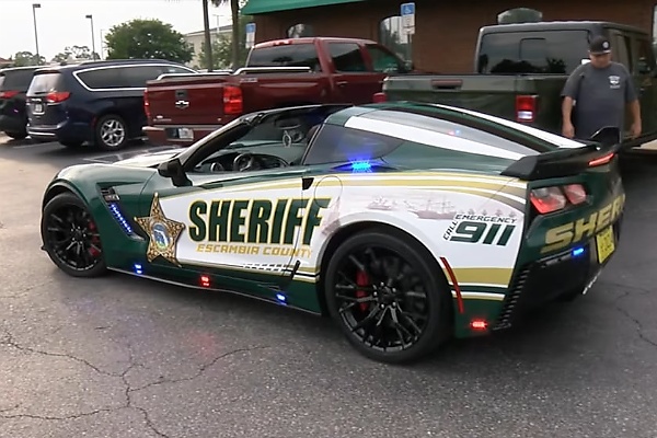 U.S Police Shows Off Its Latest Car, A Chevrolet Corvette Seized From A Felony Suspect - autojosh 