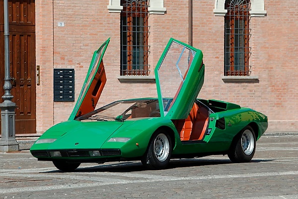 Ferruccio Lamborghini inserito nella Motoring Hall of Fame - autojosh 