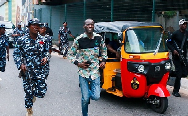 85-Year-Old Obasanjo Went Behind The Wheels Of Keke To Pick Up And Drop Off Passengers In Abeokuta - autojosh 