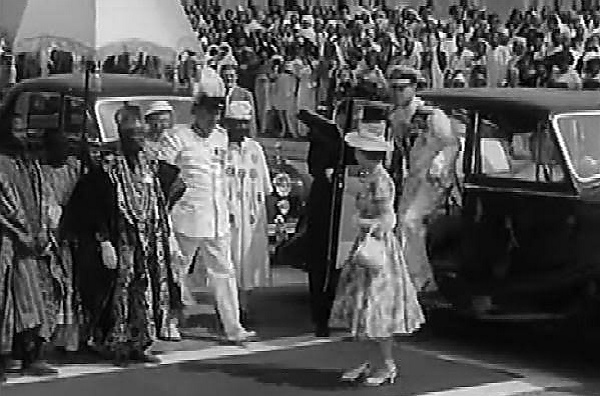 Queen Elizabeth II's Rolls-Royce Phantom IV 'Landaulett' In Lagos During Her Visit To Nigeria In 1956 - autojosh 