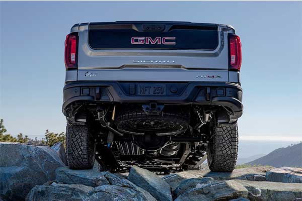 GMC Unveils Its Most Off-Road Capable Pickup Truck In The Sierra 1500 AT4X AEV Edition