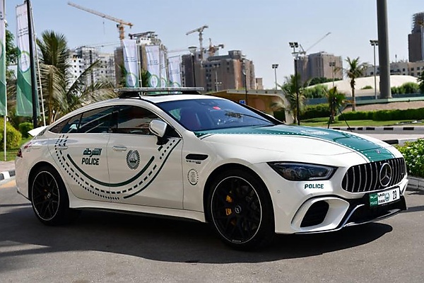 Queste 10 auto della polizia di Dubai renderanno gelosi i ricchi nigeriani - autojosh 