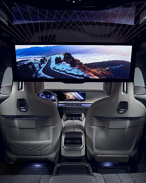 Today's Photos : Ready For A Cinematic Experience — With The 31.3 inch Theatre Screen In The BMW i7 - autojosh