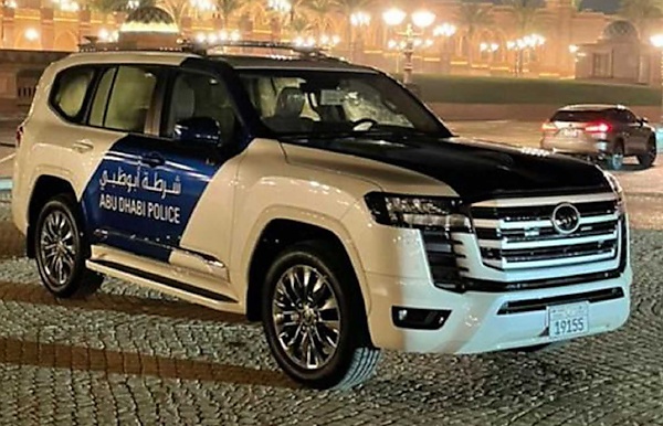Today's Photos : Dubai Police And Abu Dhabi Police Now Patrols With 2022 Toyota Land Cruiser 300 SUV - autojosh 