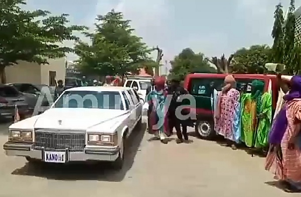 Photo News : Emir Of Kano Turned Up At FRSC Centre In Cadillac Limo To Renew His Driver’s Licence - autojosh 