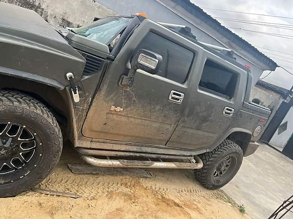 Gunmen Attack Ex-gov Ayo Fayose's Brother, Shows His Damaged Hummer H2 SUT - autojosh 