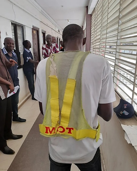 LASG Hands Over Fake M.O.T Enforcement Agent To The Police - autojosh 