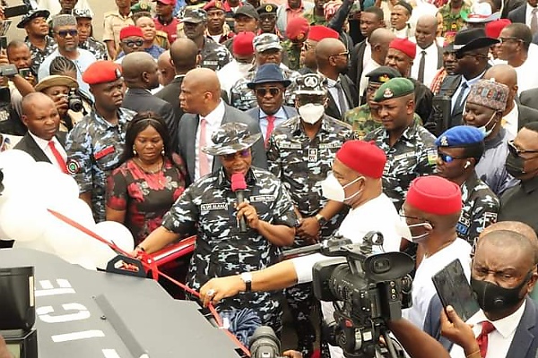 Imo State Gov. Uzodimma Donates Armored Personnel Carriers, Weapons To Police - autojosh