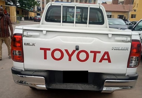 Lagos Police Arrest Driver, Guarantor, Tracker Expert, While Trying To Sell Employer’s Toyota Hilux For N20m - autojosh 