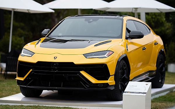 Lamborghini Showcases “Race to the Clouds” Record Breaking Urus Performante - autojosh 